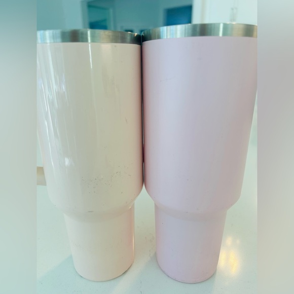 Stanley Pink 40oz Tumblers - Picture 2 of 4